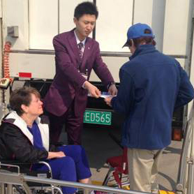 毕业生